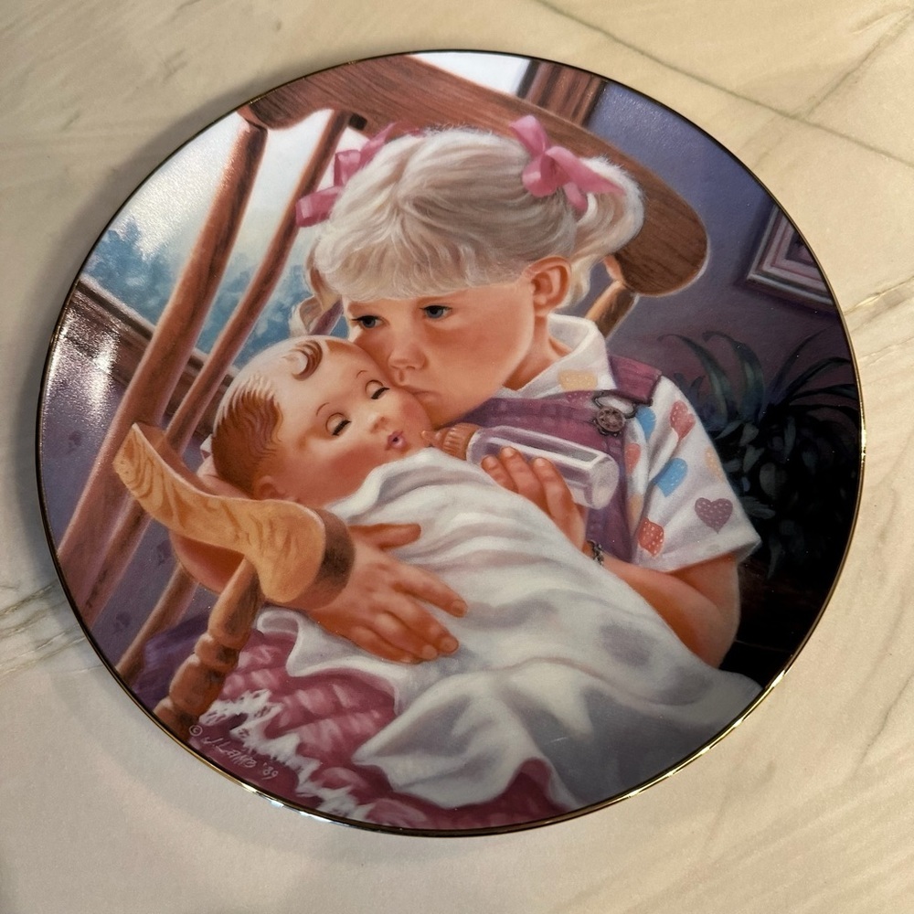 Little Mother by Jim Lamb Vintage Collectors Plate 551